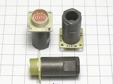 МР1-30-2В вилка с кожухом фото фото 2 МР1-30-2В вилка с кожухом Разъемы разное фото фото 2